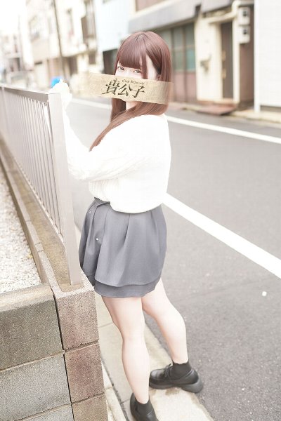 「クラブ貴公子」ここな